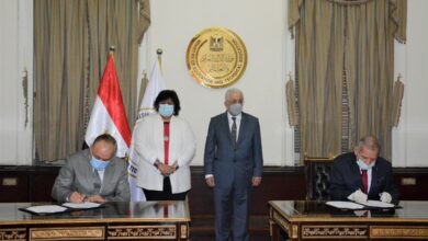 Photo of وزيرا “التعليم” و”الثقافة” يشهدان  توقيع بروتوكول إنشاء مدرسة أكاديمية الفنون للتكنولوجيا التطبيقية 