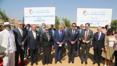 Photo of وزير التعليم العالي يعلن التوسع في انشاء الجامعات الأهلية وتخصيص أرض لحرم الجامعة الأهلية الفرنسية