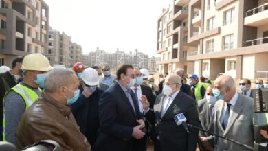 Photo of رئيس جامعة القاهرة: في 3 سنوات إنجاز مدينة كاملة 425 عمارة .. خمسة آلاف شقة