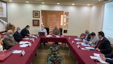 Photo of «تطوير التعليم بالوزراء» يناقش استعدادات المجمعات التكنولوجية للامتحانات والفصل الدراسي الثاني
