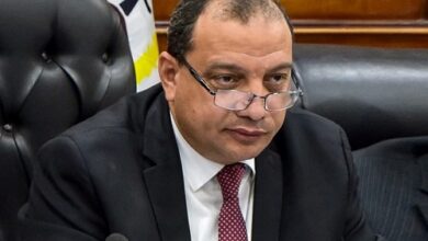 Photo of رئيس جامعة بني سويف يستجيب لاستغاثة طالبة ويوجه بتوفير 56 حقنة لعلاجها بتكلفه 200 ألف جنيه