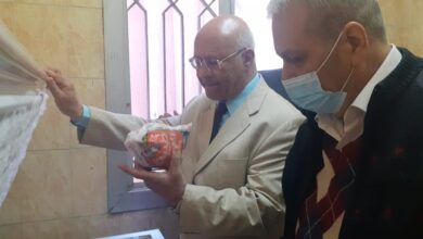 Photo of فى جولة مفاجئة : رئيس جامعة بنها يتفقد الخدمات بالمدينة الجامعية بمشتهر