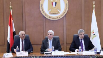 Photo of الاعلى للجامعات يوجه بسرعة الانتهاء من أعمال الكنترولات وإعلان النتائج للطلاب