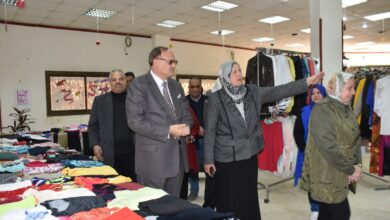 Photo of جامعة القاهرة تواصل تنظيم أكبر سلسلة من معارض الملابس بأسعار رمزية للطلاب