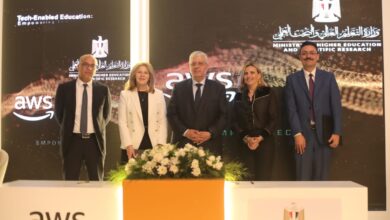 Photo of وزير التعليم العالي يشهد توقيع بروتوكول تعاون بين وزارة التعليم العالي وشركة أمازون ويب سيرفيسز العالمية