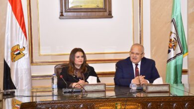 Photo of وقعها د. الخشت والسفيرة سها جندى:  مذكرة تفاهم مشترك فى مجالات التدريب والبرامج التوعوية بين جامعة القاهرة ووزارة الهجرة وشئون المصريين بالخارج