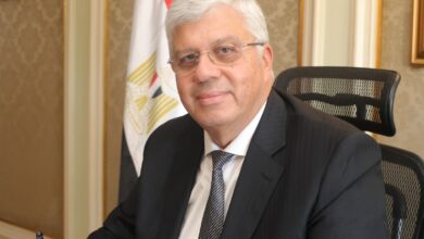 Photo of وزير التعليم العالي يعلن صدور عدة قرارات جمهورية بتعيين قيادات جامعية جديدة