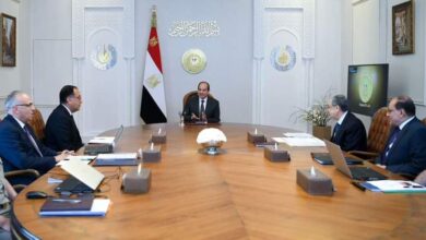 Photo of الرئيس يتابع احتياجات المشروعات القوميه الجديده بالمحافظات من المرافق والخدمات