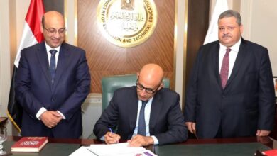 Photo of وزير التربية والتعليم يعتمد نتيجة الدبلومات الفنية  بنسبة نجاح ٧٠،٩%