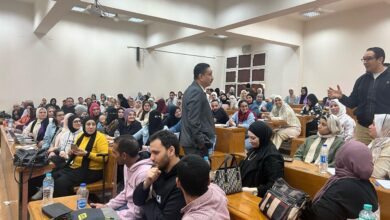 Photo of بدء الدراسة بالفصل الدراسي الثاني بمركز جامعة القاهرة للتعليم المدمج وسط استعدادات مكثفة