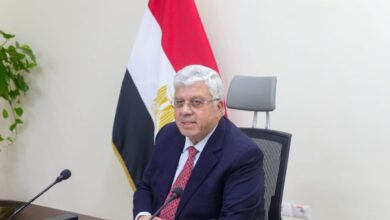 Photo of وزير التعليم العالى يستجيب لنداء أولياء الأمور بمنح طلاب الجامعات اجازه غدا بسبب سؤ الأحوال الجويه