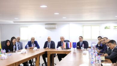 Photo of وزير التعليم العالي يبحث مع وفد مجلس الشيوخ الفرنسي والسفير الفرنسي سبل تعزيز التعاون الأكاديمي والبحثي