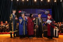 Photo of الجامعة البريطانية في مصر تمنح الدكتوراه الفخرية للسيدة يسرية لوزه _ساويرس و تكرم أوائل الدفعات