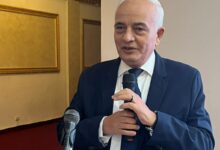 Photo of جامعة الريادة تنظم دورات لتنمية مهارات الطلاب في اللغة الإنجليزية