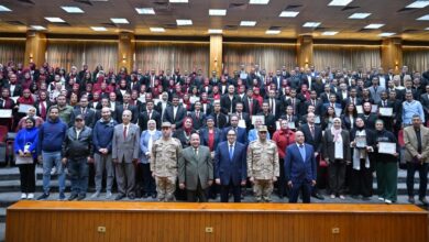 Photo of جامعة القاهرة تحتفل بتكريم طلابها المتميزين المشاركين في فترة المعايشة بالأكاديمية المصرية العسكرية