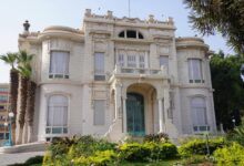 Photo of جامعة عين شمس تتبرأ من طبيب النصائح المزيف ؟!