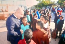 Photo of وزير التربية والتعليم ومحافظ أسوان يتابعان سير العملية التعليمية بمدرسة الشهيد عمرو فريد المتميزة للغات