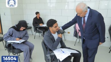 Photo of رئيس جامعة الرياده  يتفقد لجان الامتحانات في كلية إدارة الاعمال