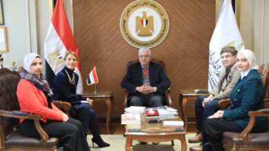 Photo of وزير التعليم العالي يبحث مع مديرة مكتب اليونسكو بالقاهرة تعزيز التعاون المشترك