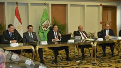 Photo of في اجتماعه الشهري برئاسة”عبدالصادق”:  مجلس جامعة القاهرة يستعرض الإنجازات الدولية والتوسع الإقليمي ويقر حزمة قرارات داعمة للتحول الرقمي والرعاية الطبية