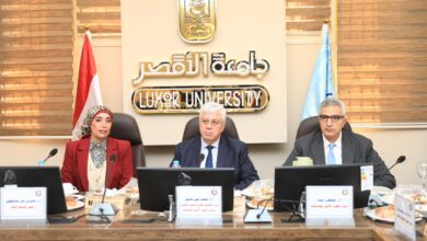 Photo of فى اجتماع الاعلى للجامعات بالأقصر :وزير التعليم العالي يوجه بـ: • أهمية استمرار الجامعات في تنظيم زيارات للطلاب إلى معرض القاهرة الدولي للكتاب • الانتهاء من أعمال الكنترولات وإعلان النتائج للطلاب بالسرعة المطلوبة • سرعة الانتهاء من كافة أعمال الصيانة خلال إجازة منتصف العام الدراسي الجاري استعدادًا لبدء الدراسة بالفصل الدراسي الثاني.