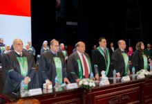 Photo of برعاية رئيس جامعة القاهرة:  طب قصر العيني تحتفل بتخريج الدفعة194من الطلاب الوافدين بحضور قيادات الجامعة وسفراء وممثلى الدول العربية والإفريقية