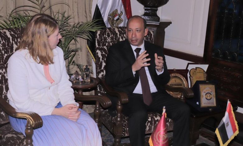 Photo of وزيرة الرعاية الصحية السويدية تزور مستشفيات قصر العيني لتعزيز التعاون المصري–السويدي في القطاع الصحي