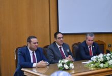 Photo of جامعة القاهرة تطلق برنامجًا موسعًا لتأهيل القيادات والكوادر الإدارية وتختتم دورة تطوير القدرات بمشاركة 53 من مديري العموم وأمناء الكليات