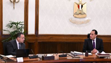 Photo of فى لقاء” مدبولى” مع “قنصوه” :الرئيس يتابع ملفات الاختبارات المميكنه والشراكه والتعاون مع الجامعات والمؤسسات الدوليه وتطوير منظومة التعليم العالى