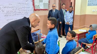 Photo of عبد اللطيف يفاجئ مدارس قنا بزيارة ميدانية لمتابعة انضباط الدراسه