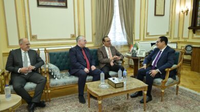 Photo of رئيس جامعة القاهرة يستقبل نظيره بجامعة بون الألمانية بحضور الدكتور اشرف منصور لبحث تعزيز التعاون الأكاديمي وتبادل الخبرات العلمية