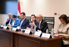 Photo of “عبد اللطيف ” في جلسة لجنة الاتصالات وتكنولوجيا المعلومات بمجلس النواب :  – إعداد تشريعات تواكب التطور التكنولوجي المتسارع – نعمل على إصدار قانون متكامل لتنظيم استخدام وسائل التواصل الاجتماعي دون حجبها بما يضمن تقديم محتوى هادف وآمن للطلاب – ندرس تخصيص باقات رقمية آمنة للطلاب دون سن 18 عامًا – نحرص على دمج مهارات المستقبل وعلى رأسها البرمجة والذكاء الاصطناعي في التعليم