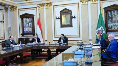 Photo of ٤ اساتذه مرشحين لعمادة حقوق القاهرة