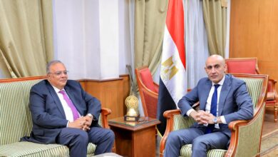 Photo of وزير التربية والتعليم يبحث مع رئيس المجلس القومي لحقوق الإنسان سبل تعزيز مفاهيم ومبادئ حقوق الإنسان داخل المنظومة التعليمية