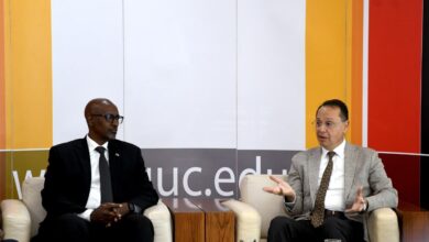 Photo of الدكتور أشرف منصور رئيس أمناء الجامعة الألمانية بالقاهرة يستقبل وزير التعليم الرواندي لتعزيز الشراكة الإفريقية