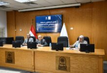 Photo of جامعة العاصمة تنظم لقاء تعريفي عن الدليل الاستراتيجي لمسابقة أفضل جامعة في الأنشطة الطلابية