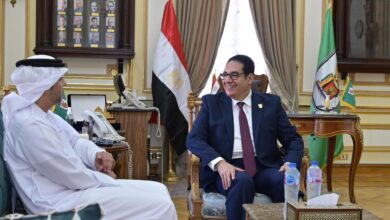 Photo of رئيس جامعة القاهرة يبحث مع سفير الإمارات ترتيبات إقامة فرع الجامعه بإمارة عجمان