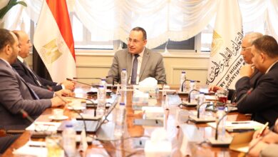 Photo of وزير التعليم العالي يبحث مع جهاز مستقبل مصر شراكة موسعة مع الجامعات والمراكز البحثية لدعم المشروعات التطبيقية وتوطين التكنولوجيا