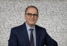 Photo of مجلس أوصياء الجامعة الأمريكية بالقاهرةيجدد الثقة في قيادة الرئيس دلّال لفترة رئاسة ثانية للجامعة