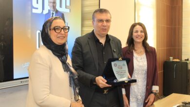 Photo of اعلام عين شمس تكرم الإعلامى الدكتور عمرو الليثى