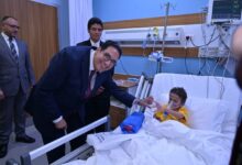 Photo of رئيس جامعة القاهرة يشارك في زيارة مستشفى الناس لتفعيل دور منصة “اثر”فى ترسيخ قيم المسئوليه المجتمعيه