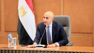 Photo of موافقة التأمين الصحي شرط دخول طلاب زرع السماعات امتحانات الثانوية العامة