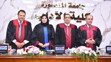 Photo of إعلام المنصورة تمنح الباحثه ياسمين احمد طه   درجة الماجستير بامتياز عن تأثير القنوات الفضائية على قضايا الأسرة