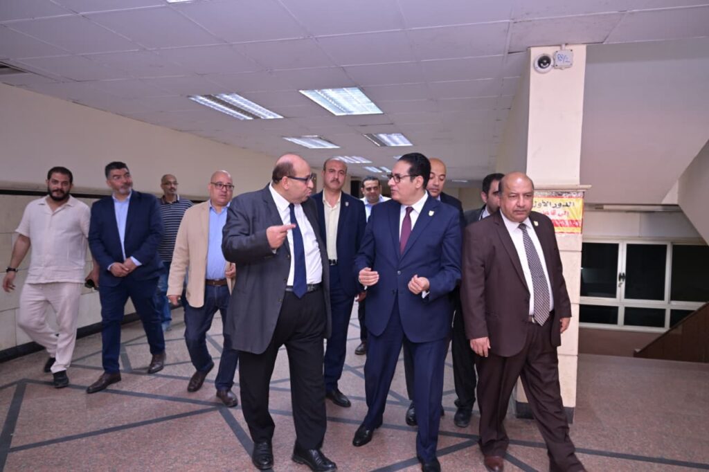 وسط