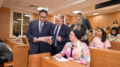 Photo of جامعة القاهرة الأهلية تحيل 102 طالب للتحقيق بسبب الشغب والغش الالكترونى .. وعقوبات تصل إلى الفصل النهائي لمواجهة التجاوزات