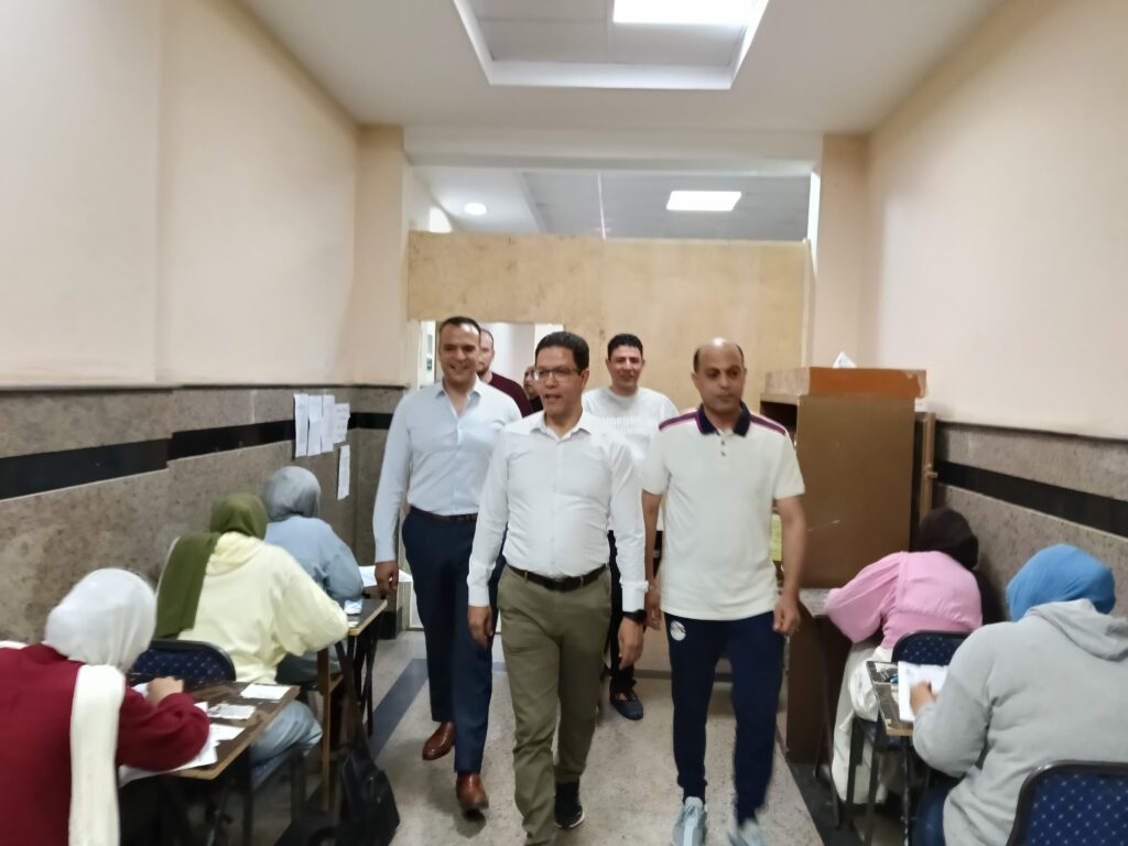 وسط