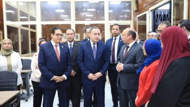 Photo of وزير التعليم العالي ورئيس جامعة القاهرة يشهدان الإعلان عن نتائج النسخة الثانية من مبادرة “قصري”