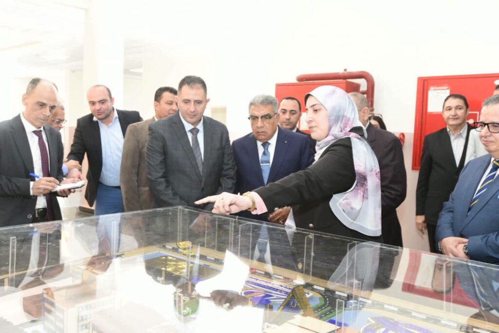 وسط