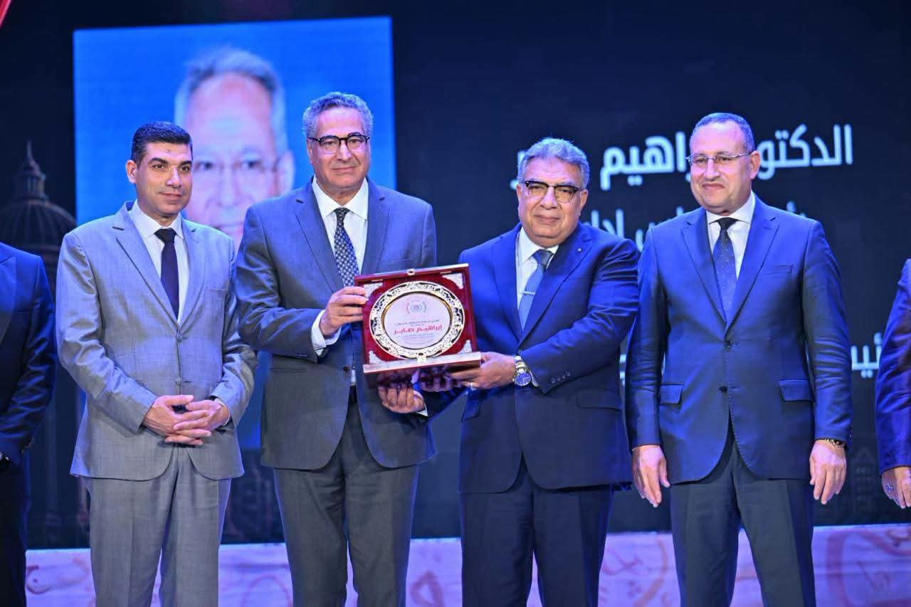 وسط