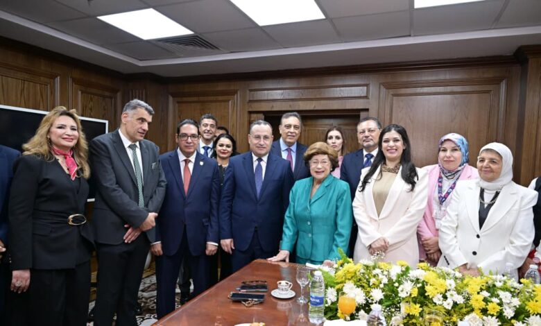 Photo of جامعة MSA ومؤسسة “لبلدنا” برئاسة نوال الدجوي تشاركان في تطوير المعهد القومي للأورام بتبرع طبي جديد